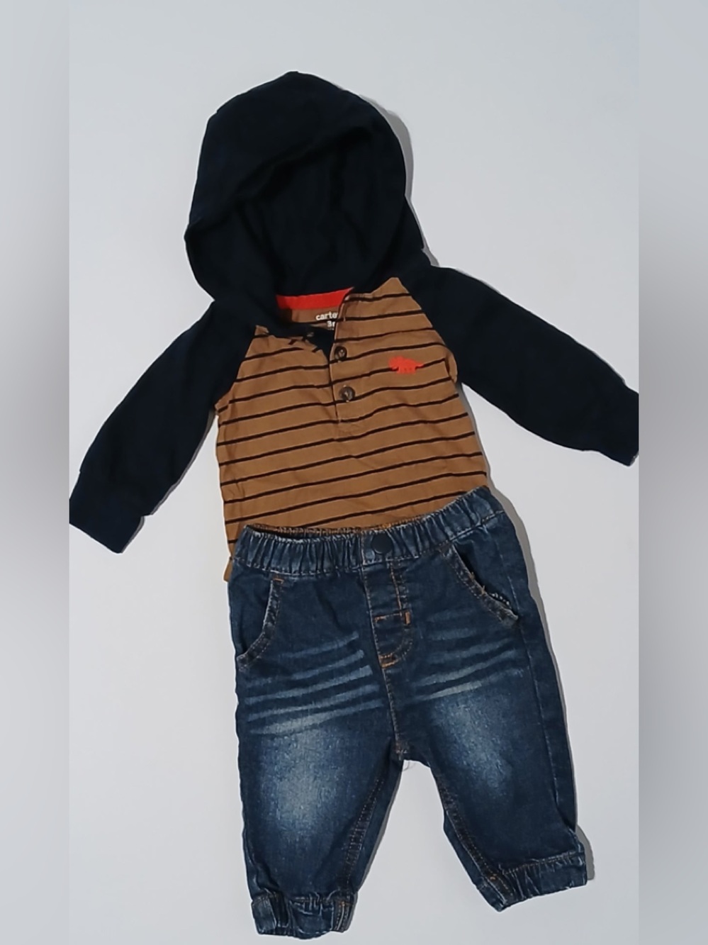 Carter’s striped hooded bodysuit + jeans set 3M